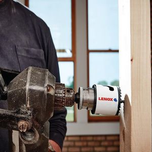 Lenox Tools 3007676L Bi-Metal Hole Saw 4-3/4-Inch Dia Speed Slot T3 Technology